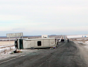 В Башкирии грузовик врезался в рейсовый автобус из Магнитогорска: один человек погиб, трое ранены