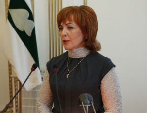 Депутаты зауральского парламента согласовали кандидатуру нового зама губернатора / Начальником финуправления стала Елена Лукашук