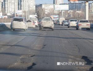 Около 70% дорог в Екатеринбурге требуют ремонта - прокуратура