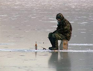 В Усть-Катаве утонул рыбак, провалившись под лед
