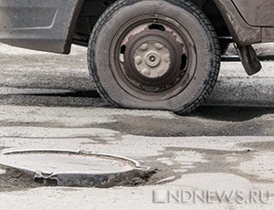 Участникам митинга «Челябинск – город без дорог» запретили приносить с собой шины и диски, пострадавшие на магистралях областного центра