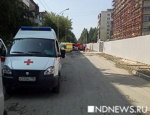 Прокуратура: под завалами рухнувшей стены на Уралмаше нашли шесть человек (ФОТО, добавлено ВИДЕО)