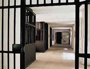 Суд в Челябинске изменил меру пресечения коллектору, стрелявшему в должника