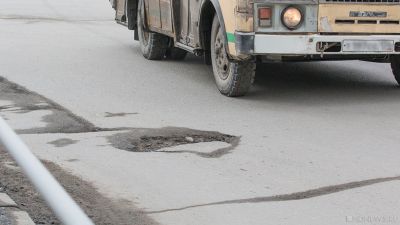 В Челябинске водитель маршрутного автобуса без прав возил пассажиров