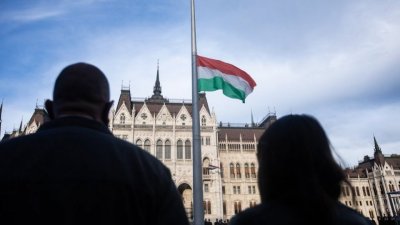 Венгрия продолжит получать газ из России через Болгарию