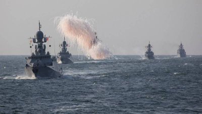 Военно-морской флот до конца года пополнится 46 кораблями и судами
