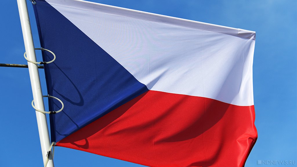 Президент Чехии пообещал Зеленскому 45 миллиардов крон