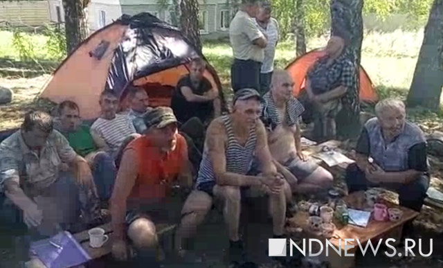 Количество голодающих металлургов возросло – готовится «крестный ход рабочих» из Синячихи в Екатеринбург http://urfo.org/pict/arts1/r13/dop1/16/08/203.jpg
