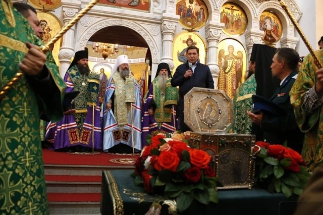 Тысячи людей поклонились мощам Силуана Афонского на его отчизне и в Тамбове