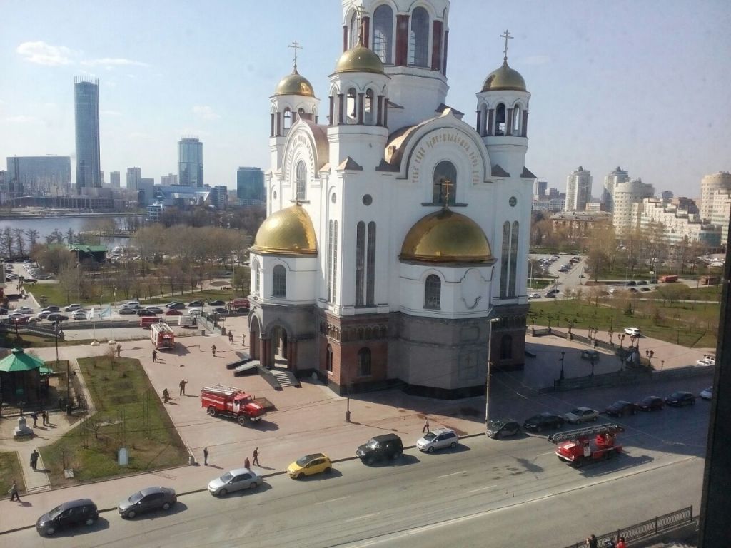 Екатеринбургский храм на крови