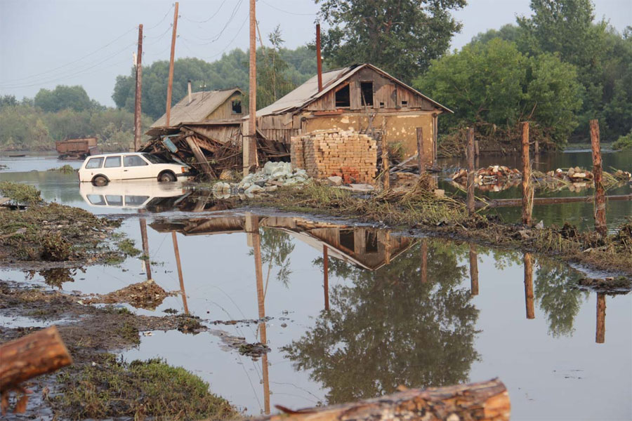 В южных районах Челябинской области подсчитывают ущерб от наводнения (ФОТОРЕПОРТАЖ) / И принимают заявления на получение компенсаций