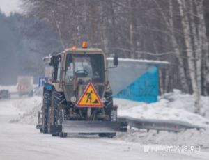 Во время оттепели коммунальные службы очистят дороги и тротуары от наледи и снежных валов