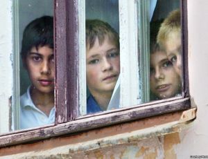 Челябинская область отметилась в числе регионов с самым большим количеством сирот