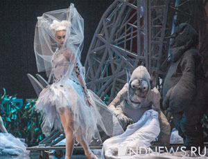 Невероятные костюмы, 30 килограммов снега и волшебство – в Оперном премьера балета «Снежная королева» (ФОТО)