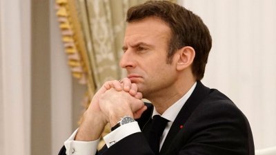 Макрон заявил, что Франция не находится в состоянии войны с Россией