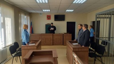 Бывшего мэра приговорили к 8 годам строгого режима и штрафу в 15 млн рублей