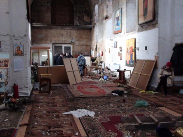 379 Житель села  разгромил церковь Православие СВЕРДЛОВСКАЯ ОБЛАСТЬ 