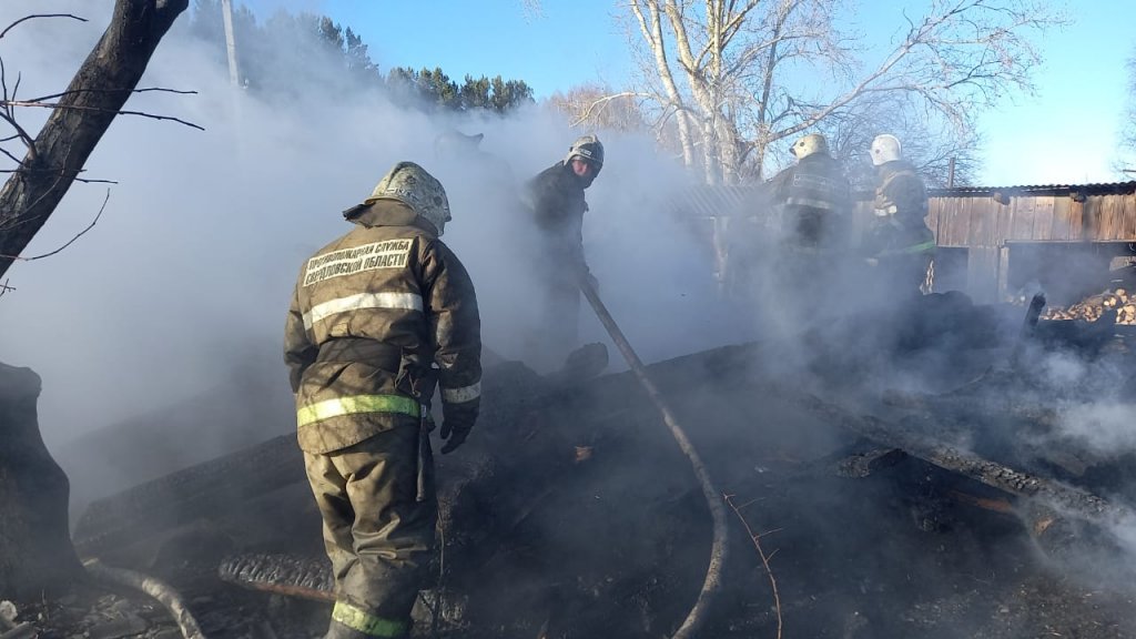 Новый День: В страшном пожаре в селе Кашинском заживо сгорела новорожденная девочка и 2-летний мальчик, еще двоих малышей спасли (ФОТО)