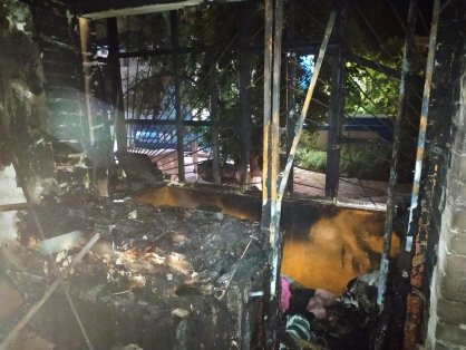 Новый День: В Кургане во время эвакуации из-за пожара нашли труп в подъезде