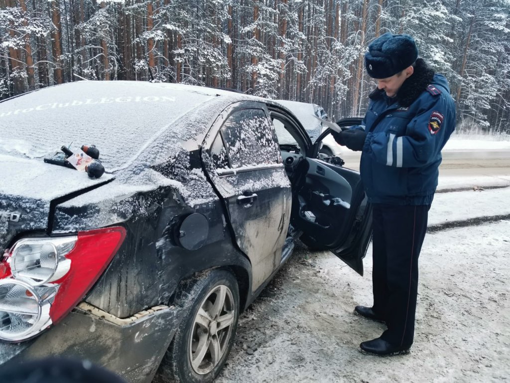 Новый День: По вине нетрезвой автоледи в ДТП пострадали ее дочь и еще три человека (ФОТО)